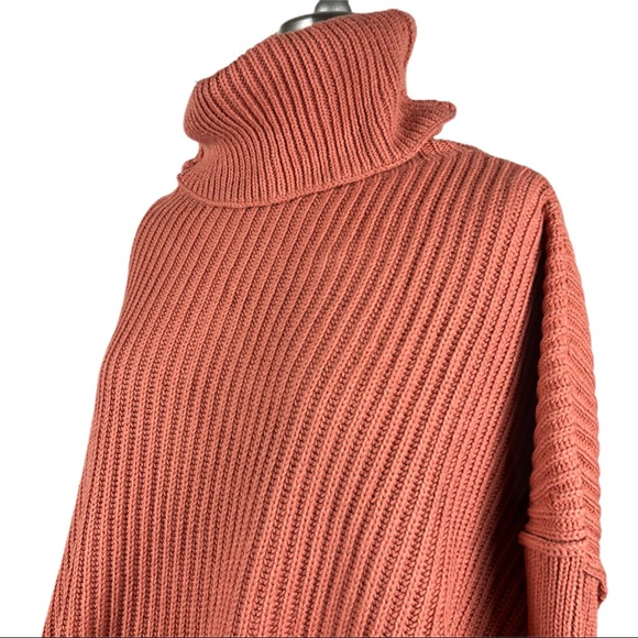 Free People Layer Cake Rose Sweater Size L - Picture 5 of 12